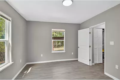 1000 W 17th Street, Bryan, TX 77803 - Photo 11