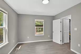 1000 W 17th St, Bryan, TX 77803 - Photo 11