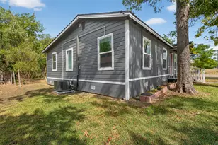 1000 W 17th St, Bryan, TX 77803 - Photo 23