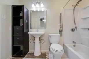 7902 White Swan Dr, Humble, TX 77396 - Photo 13