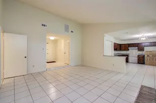7902 White Swan Dr, Humble, TX 77396 - Photo 5