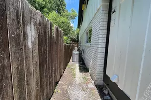 8335 Bonner Dr, Houston, TX 77017 - Photo 9