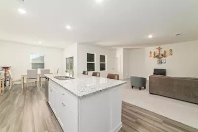 3012 Pearl Shore Drive, Katy, TX 77493 - Photo 9