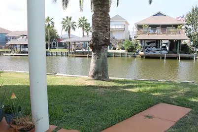 88 Tarpon Street, Bayou Vista, TX 77563 - Photo 9