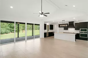 21203 Peach Wood Ct, Cleveland, TX 77328 - Photo 13