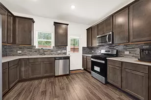 21066 Voyage Ln, Porter, TX 77365 - Photo 9