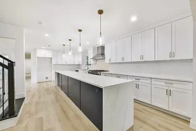 18610 Martinique Drive, Houston, TX 77058 - Photo 13