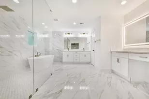 18610 Martinique Dr, Houston, TX 77058 - Photo 21