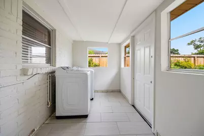 5554 Beechnut Street, Houston, TX 77096 - Photo 19