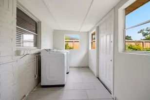 5554 Beechnut St, Houston, TX 77096 - Photo 19