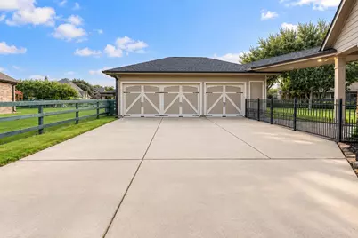 5403 Mesquite Ridge Street, Fulshear, TX 77441 - Photo 43