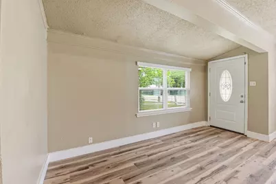 1109 E Walker Street, League City, TX 77573 - Photo 13