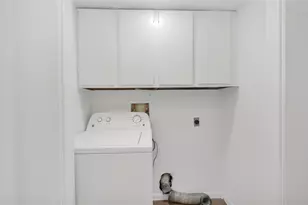 8425 Hearth Dr, Houston, TX 77054 - Photo 13