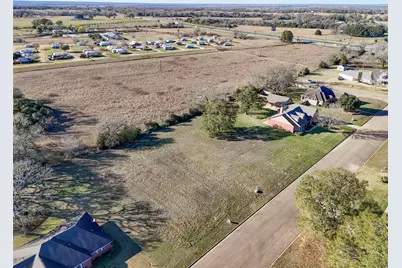 135 Lawrence Marshall Drive, Hempstead, TX 77445 - Photo 7