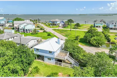 1578 Railroad Avenue, San Leon, TX 77539 - Photo 27