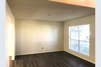 4819 Sunshine Drive, Sugar Land, TX 77479 - Photo 9
