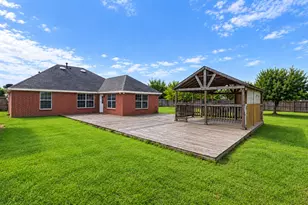10803 Alex Dr, Needville, TX 77461 - Photo 15