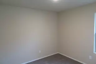 120 E Ash St, Angleton, TX 77515 - Photo 11