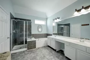 3323 Masters Point Dr, Houston, TX 77091 - Photo 19