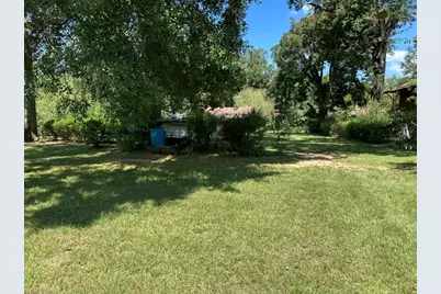 809 E Clark Avenue, Crockett, TX 75835 - Photo 33