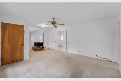 1126 Orange Street, La Marque, TX 77568 - Photo 9