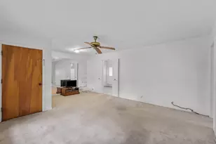 1126 Orange St, La Marque, TX 77568 - Photo 9