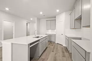 14423 Elmfield Ln, Conroe, TX 77303 - Photo 5