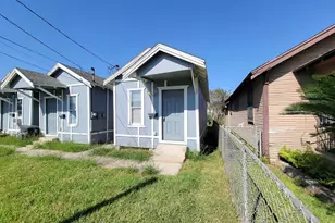 7409 Avenue L, Houston, TX 77011 - Photo 1