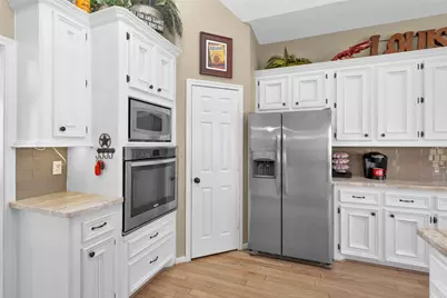 590 Edgewood Drive, Montgomery, TX 77356 - Photo 19