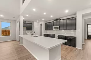 32307 Sweet Spruce Cir, Conroe, TX 77385 - Photo 5