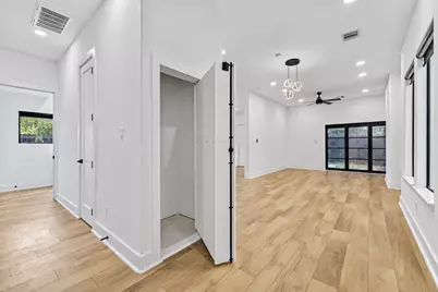 2420 Sumpter Street, Houston, TX 77026 - Photo 23