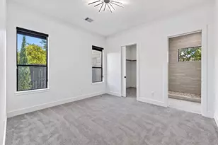 2420 Sumpter St, Houston, TX 77026 - Photo 13