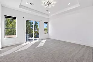 2420 Sumpter St, Houston, TX 77026 - Photo 27