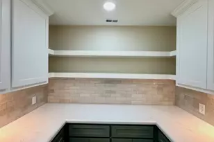248 Canterbury Dr, West Columbia, TX 77486 - Photo 7