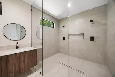 10943 Mockingbird Place, Conroe, TX 77385 - Photo 11