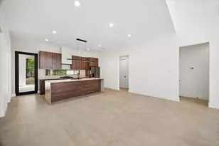 10943 Mockingbird Pl, Conroe, TX 77385 - Photo 5