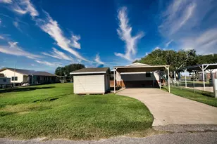 5582 County Rd 469, Brazoria, TX 77422 - Photo 23