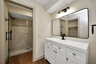 5731 Lodge Creek Dr, Houston, TX 77066 - Photo 15