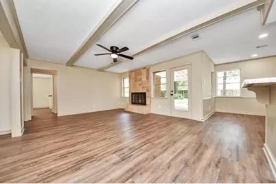 5731 Lodge Creek Drive, Houston, TX 77066 - Photo 5