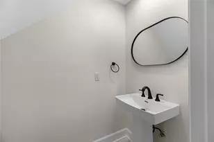 7616 Grahamcrest Dr Dr, Houston, TX 77061 - Photo 5