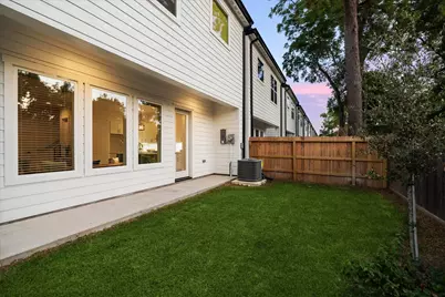 1824 W Tidwell Road, Houston, TX 77091 - Photo 37