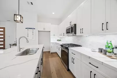 1824 W Tidwell Road, Houston, TX 77091 - Photo 9