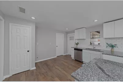 2503 Creston Drive, Houston, TX 77026 - Photo 3