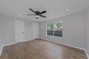 2503 Creston Dr, Houston, TX 77026 - Photo 13