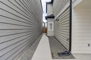 2534 Terry St, Houston, TX 77009 - Photo 5