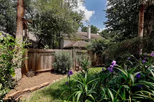 27 Bluff Creek Pl, The Woodlands, TX 77382 - Photo 29
