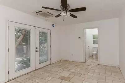 27 Bluff Creek Place, The Woodlands, TX 77382 - Photo 31