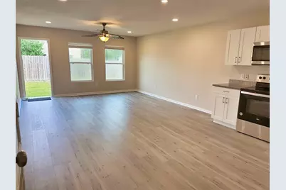 175 Mesquite, Livingston, TX 77351 - Photo 11