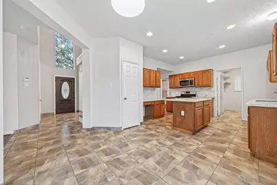 15423 Park Glen Drive, Sugar Land, TX 77498 - Photo 13