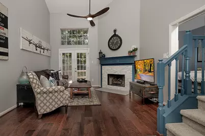 110 Wintergreen Trail, The Woodlands, TX 77382 - Photo 7